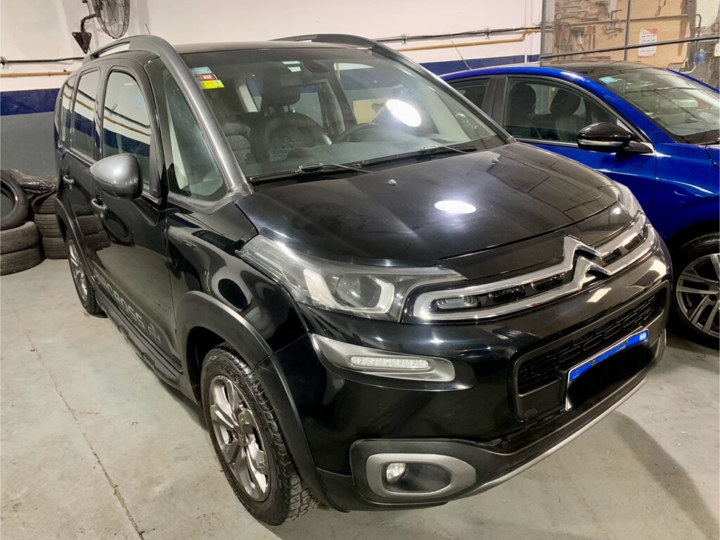 Citroën C3 Aircross 1.6 Vti 115 Shine 2016