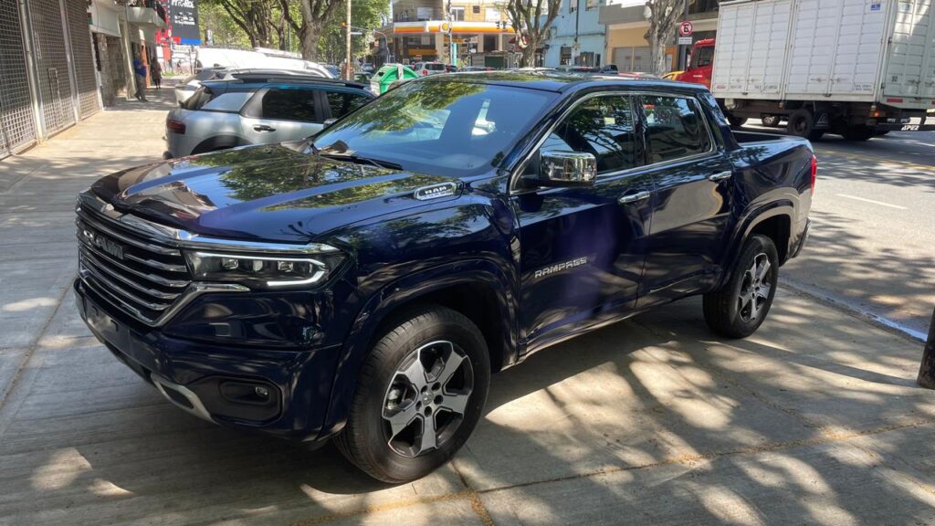 RAM Rampage Laramie 2.0 Nafta AT9 2025