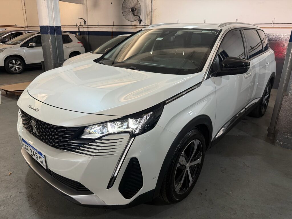 Peugeot 5008 Allure Plus 2.0 HDI 150CV Tiptronic Año 2022