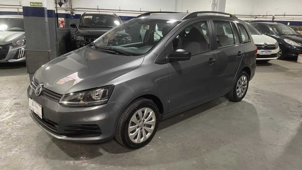 Volkswagen Suran Confort 1.6 Manual Año 2015
