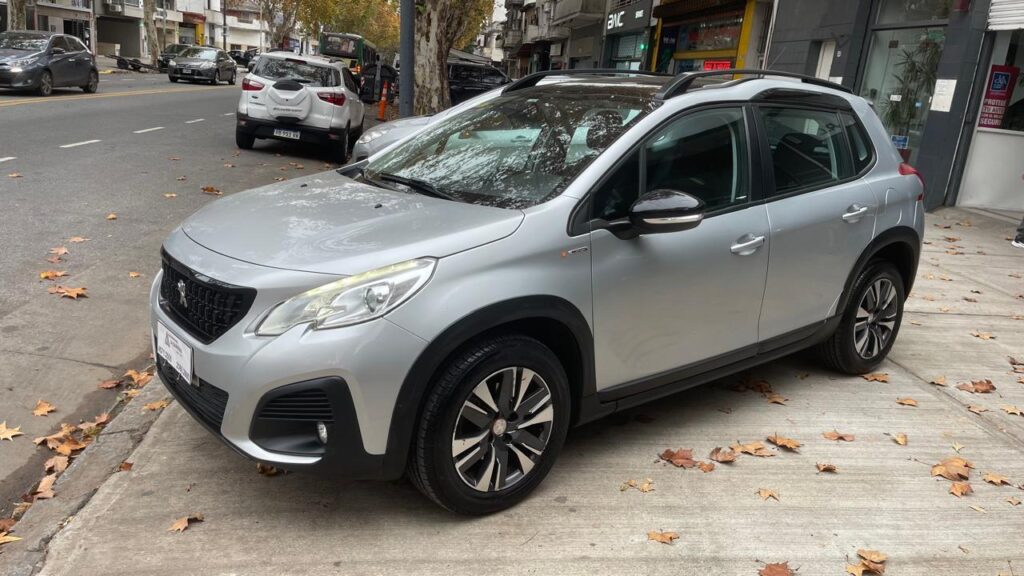 Peugeot 2008 In Concert 1.6 VTI 115CV Manual Año 2020