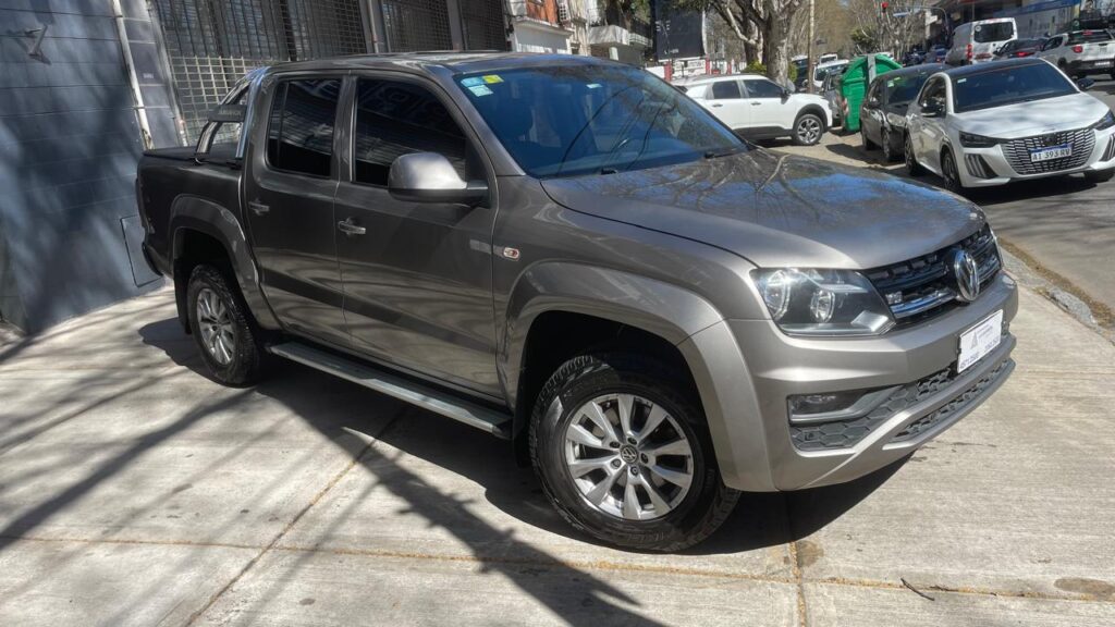 Volkswagen Amarok Confortline 3.0 V6 TDI 258CV 4x4 AT Año 2021