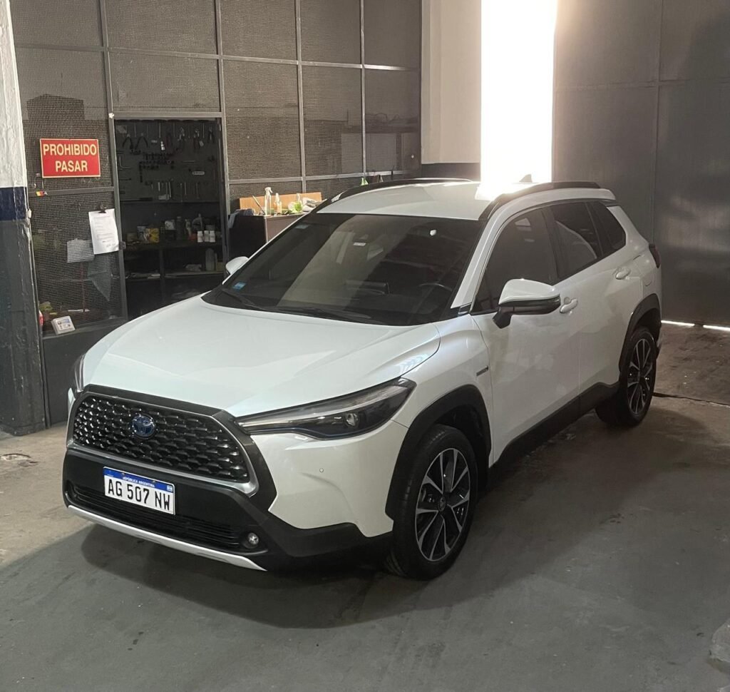 Toyota Corolla Cross SEG 1.8 CVT HEV Año 2024